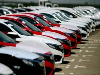 Lượng xe ô tô nhập khẩu trong nửa đầu tháng 3 tăng cao