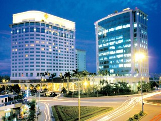 Công ty sở hữu khách sạn Daewoo Hanoi của bà Trương Mỹ Lan bị phạt hơn 900 tỷ đồng tiền chậm trả lãi trái phiếu