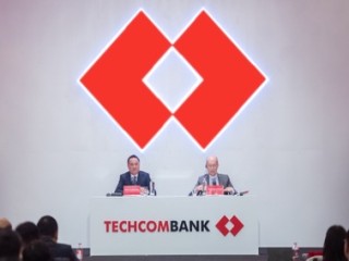 Techcombank đặt mục tiêu lãi trước thuế 27.100 tỷ đồng, tăng tốc ba lĩnh vực ưu tiên