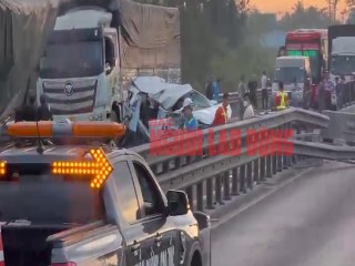 CLIP: Đầu tuần, cao tốc Trung Lương – Mỹ Thuận kẹt xe nghiêm trọng do tai nạn
